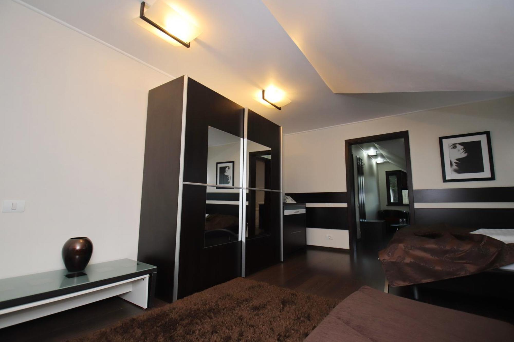 Complex Cochet Hotel Buşteni Buitenkant foto