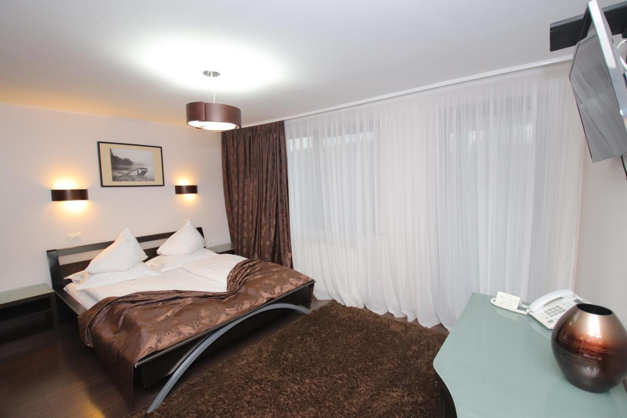 Complex Cochet Hotel Buşteni Buitenkant foto